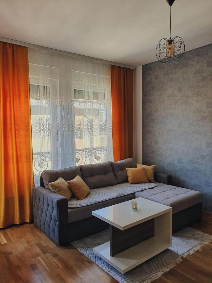 Zara 1 Apartman Bijeljina Zewnętrze zdjęcie
