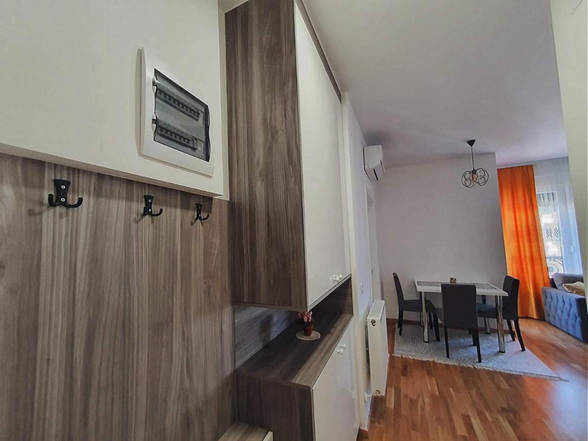 Zara 1 Apartman Bijeljina Zewnętrze zdjęcie